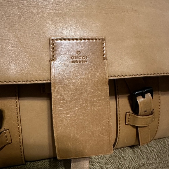Gucci Shoulder Bag - Picture 11 of 16